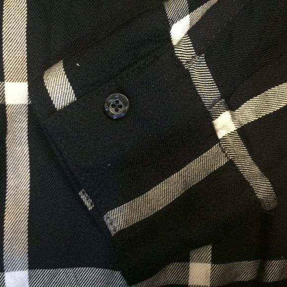 Dynamite Shirt-Dress NWT - Picture 2 of 8